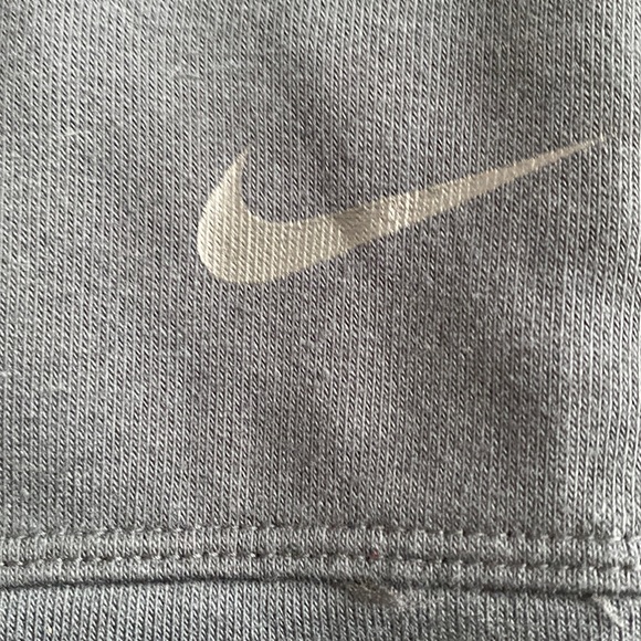 Nike Dri-Fit Sweater - Picture 2 of 6